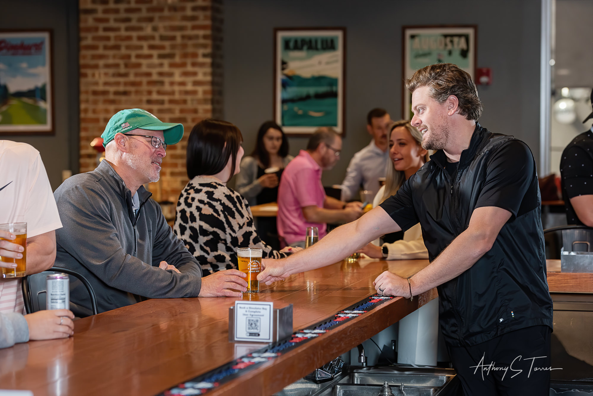 Bar and lounge area, Brookfields Indoor Golf Lounge, Wake Forest NC