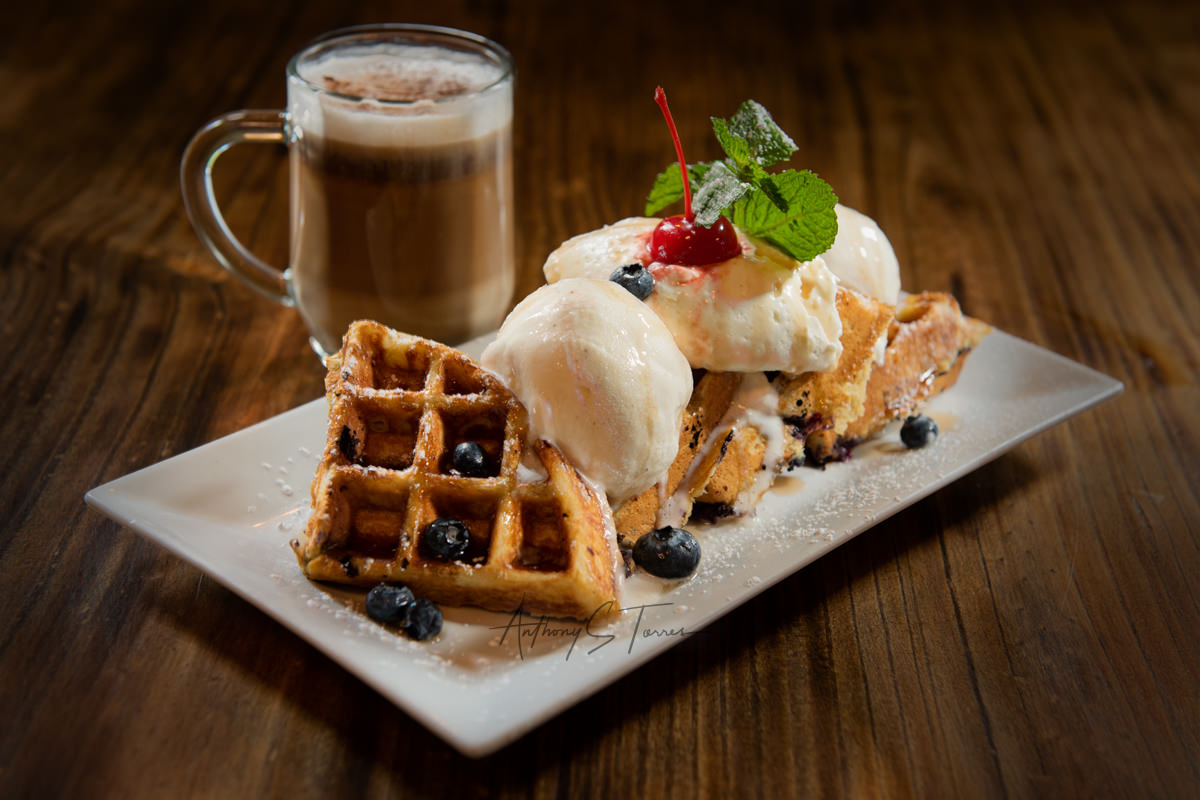 Light-painted commercial food photography