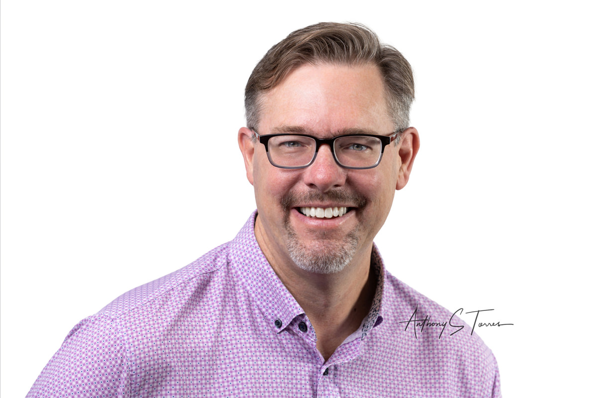 Executive headshot session, professional business portrait, Raleigh NC